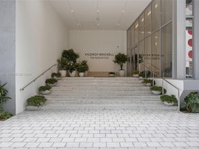 77 SE 5th Street 2914, Miami FL 33131