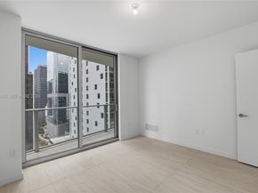 77 SE 5th Street 2914, Miami FL 33131