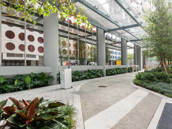 77 SE 5th Street 2914, Miami FL 33131