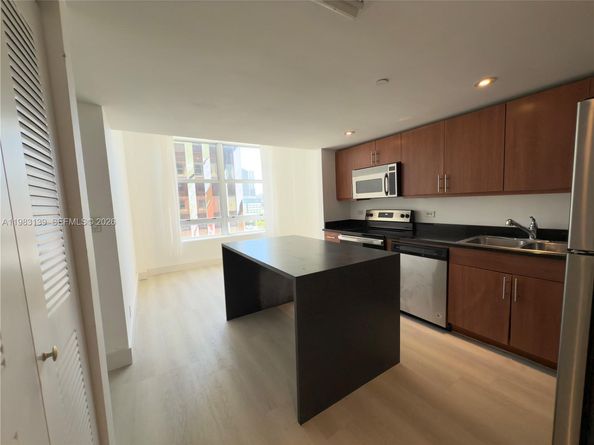 111 E Flagler Street 805, Miami FL 33131
