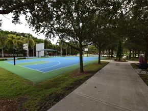 3800 Oaks Clubhouse Drive 309, Pompano Beach FL 33069