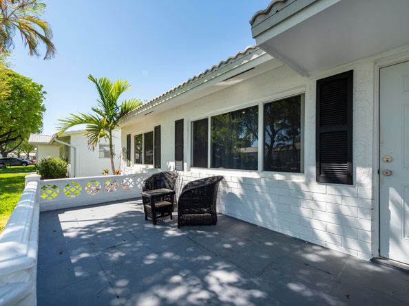 1651 NW 82nd Terrace, Plantation FL 33322