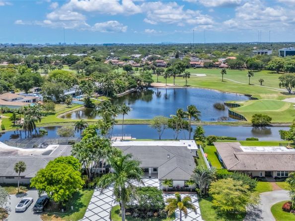 4430 Casper Court, Hollywood FL 33021