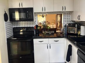 143 Lake Susan Drive, West Palm Beach FL 33411