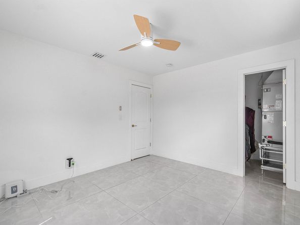 403 S 13th Court, Lantana FL 33462
