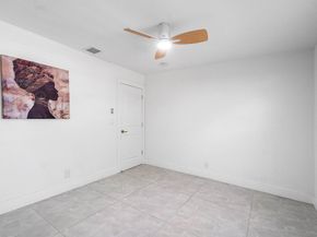 403 S 13th Court, Lantana FL 33462
