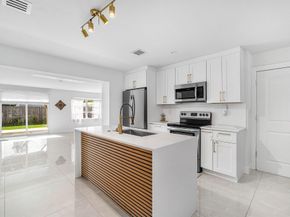 403 S 13th Court, Lantana FL 33462