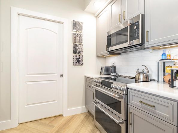 801 S Olive Avenue 919, West Palm Beach FL 33401