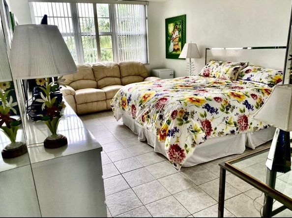 4020 W Palm Aire Drive 410, Pompano Beach FL 33069