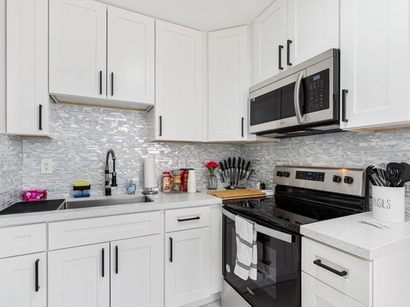 337 SW 21st St #1-3, Fort Lauderdale FL 33315