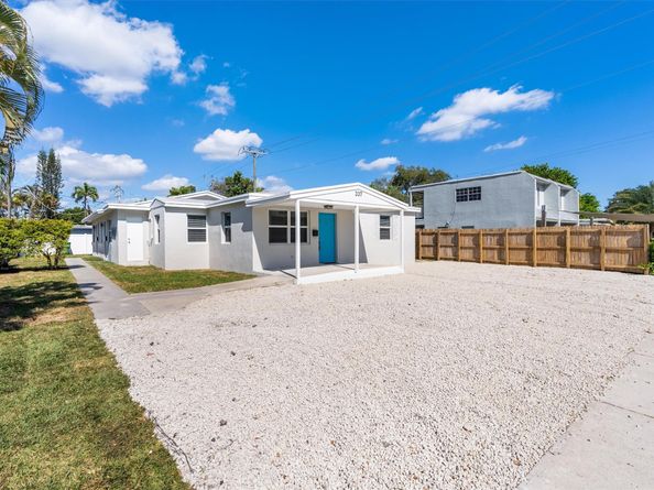 337 SW 21st St #1-3, Fort Lauderdale FL 33315