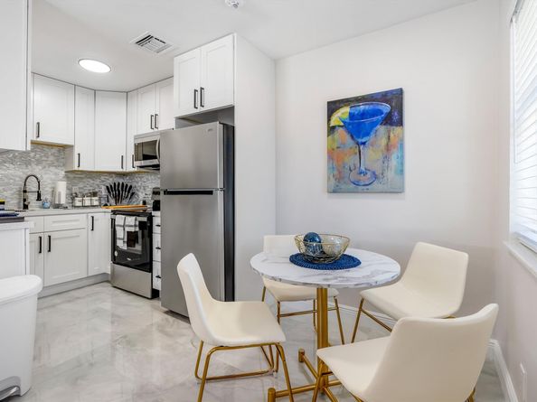 337 SW 21st St #1-3, Fort Lauderdale FL 33315