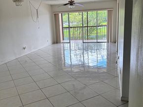 3905 N Nob Hill Rd 205, Sunrise FL 33351