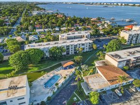890 N Federal Highway 403, Lantana FL 33462