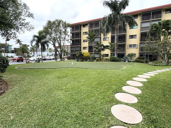 2601 NE 14th Street Cswy 340, Pompano Beach FL 33062