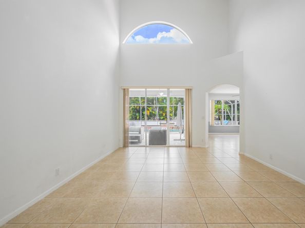 6283 Shadow Tree Lane, Lake Worth FL 33463