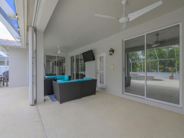 6283 Shadow Tree Lane, Lake Worth FL 33463