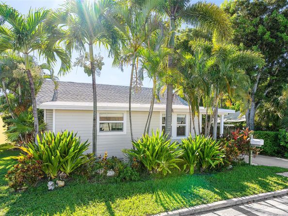 1518 N Ocean Breeze, Lake Worth Beach FL 33460