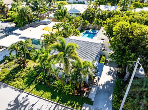 1518 N Ocean Breeze, Lake Worth Beach FL 33460