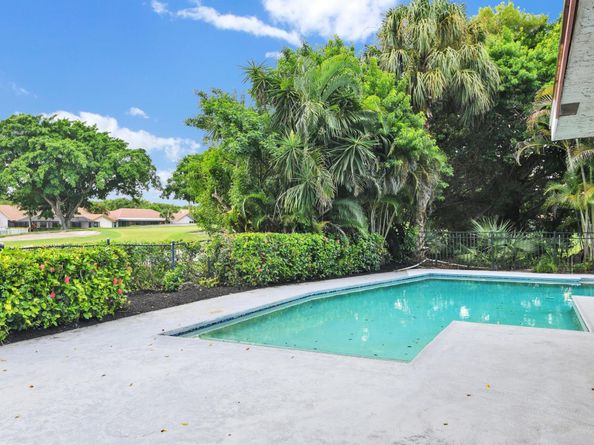 10397 Camelback Lane, Boca Raton FL 33498