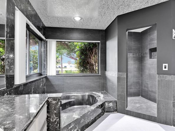 10397 Camelback Lane, Boca Raton FL 33498