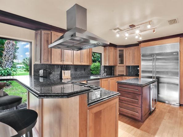 10397 Camelback Lane, Boca Raton FL 33498