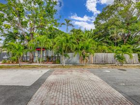 421 51st Street, West Palm Beach FL 33407