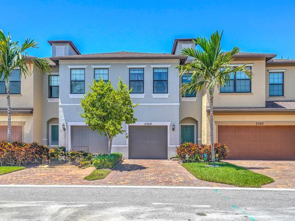 2369 Byron Street, Palm Springs FL 33406