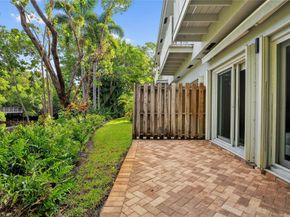 1777 NE 4th Ave B3, Fort Lauderdale FL 33305