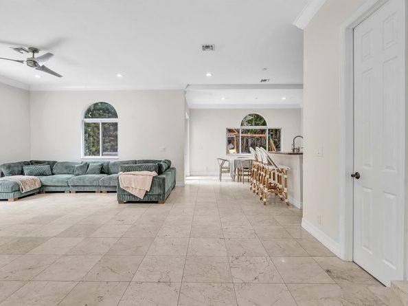 3555 Forest View Circle, Dania Beach FL 33312