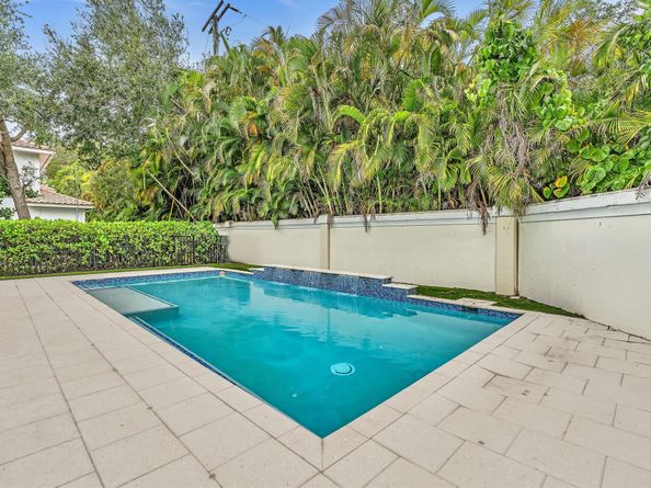 3555 Forest View Circle, Dania Beach FL 33312