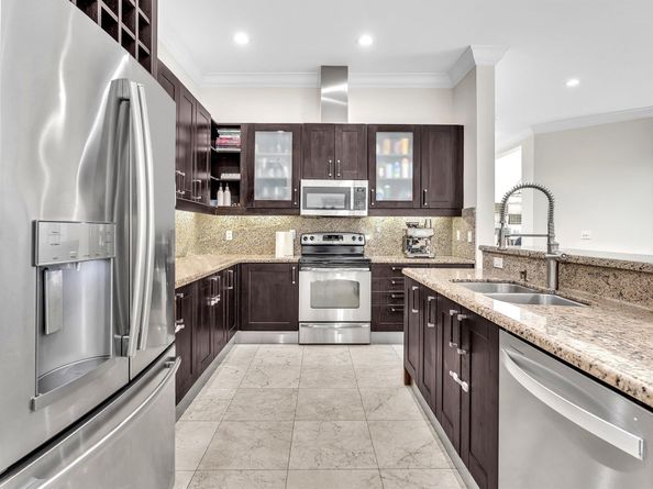 3555 Forest View Circle, Dania Beach FL 33312