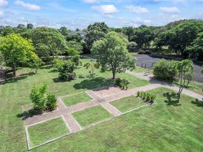 21798 Cartagena Dr, Boca Raton FL 33428