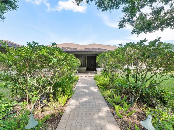 21798 Cartagena Dr, Boca Raton FL 33428