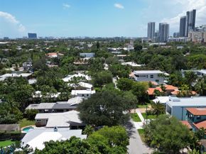 925 NE 6th Street, Fort Lauderdale FL 33304