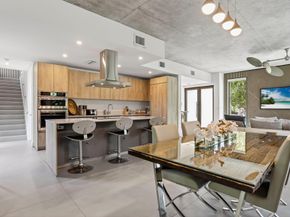 925 NE 6th Street, Fort Lauderdale FL 33304