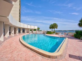 134 Lakeshore Drive 215, North Palm Beach FL 33408