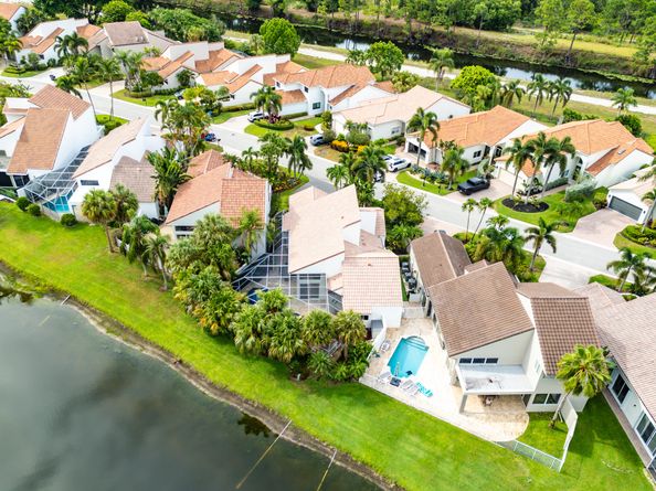 17128 Newport Club Drive, Boca Raton FL 33496