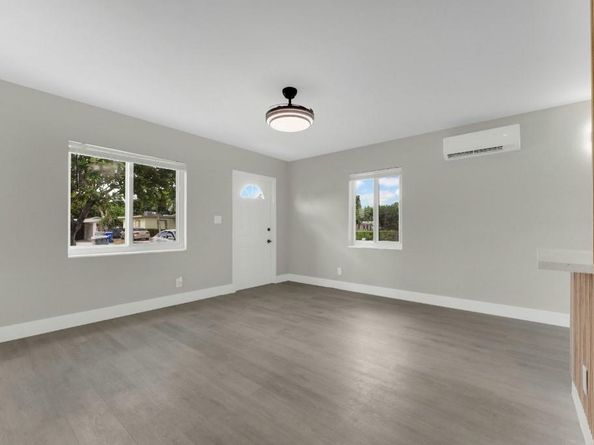 2625 NW 10th St, Pompano Beach FL 33069