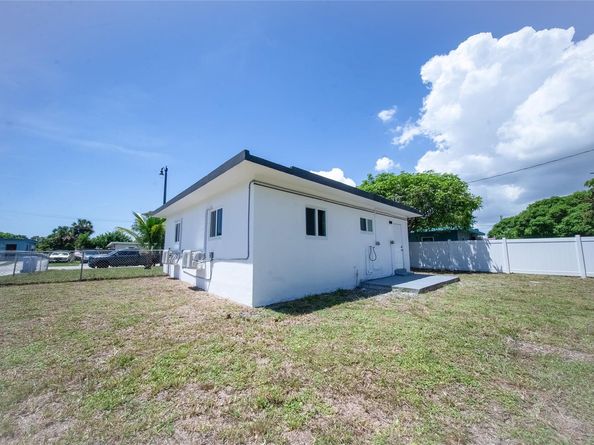 2625 NW 10th St, Pompano Beach FL 33069