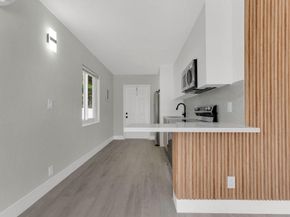 2625 NW 10th St, Pompano Beach FL 33069