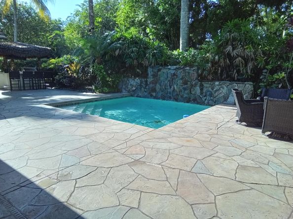 6180 Celadon Circle, Palm Beach Gardens FL 33418