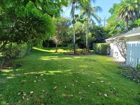 6180 Celadon Circle, Palm Beach Gardens FL 33418