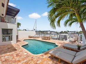 483 Pelican Way, Delray Beach FL 33483