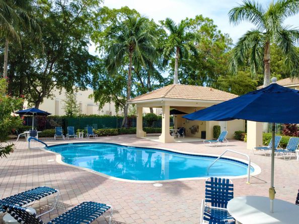 1527 Barrymore Court, Wellington FL 33414