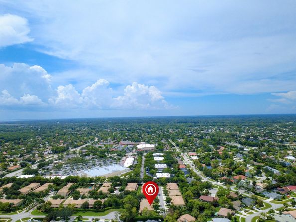 1527 Barrymore Court, Wellington FL 33414