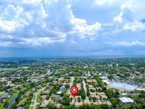 1527 Barrymore Court, Wellington FL 33414