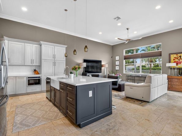 9627 Bergamo Street, Lake Worth FL 33467
