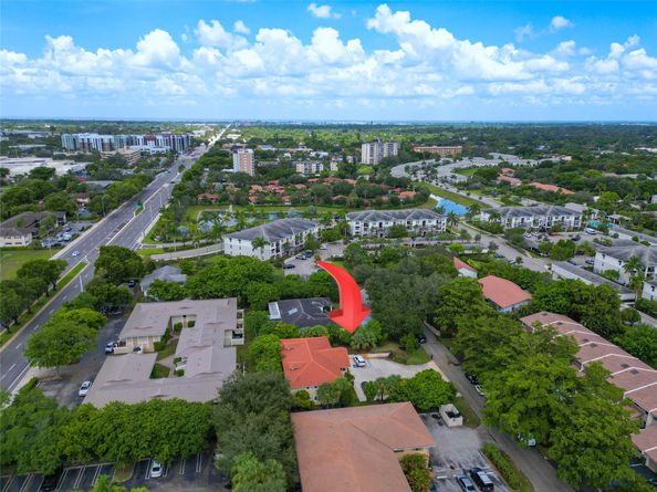 8706 NW 35th St, Coral Springs FL 33065