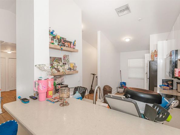 8706 NW 35th St, Coral Springs FL 33065